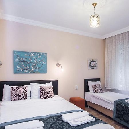 Divan Wooden Guesthouse Стамбул Екстер'єр фото